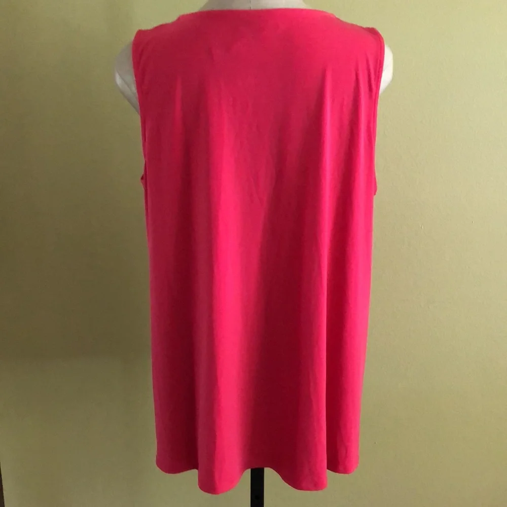 🔥NWT🔥 Alfani Women’s V-Neck Tank Top - Picture 2 of 6